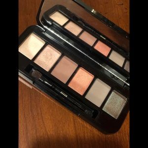 Buxom customized eyeshadow palette